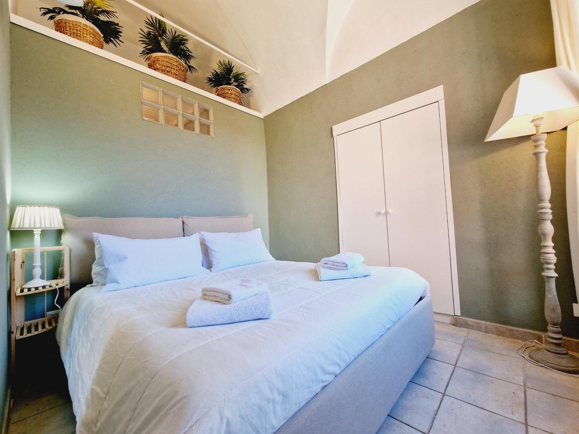Homeholidaysanremo - Classic Екстер'єр фото