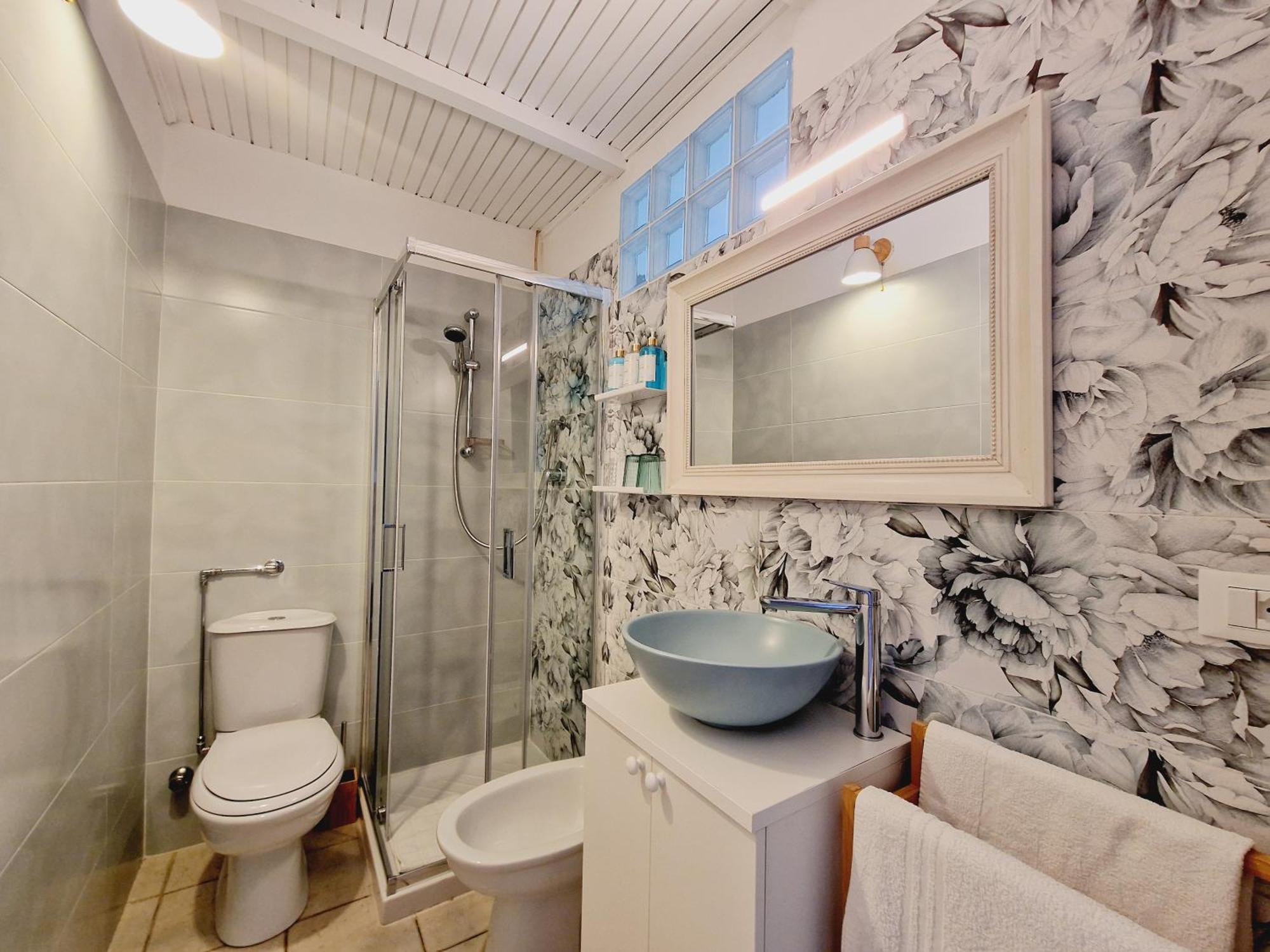 Homeholidaysanremo - Classic Екстер'єр фото